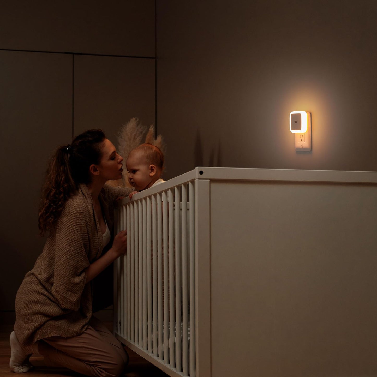 Night Light, Night Lights Plug into Wall 8-Pack, Plug in Night Light, Dusk to Dawn Nightlight Led Night Lights for Bedroom, Bathroom, Hallway Warm White